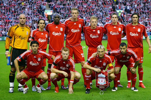 liverpool club photo 2.jpg